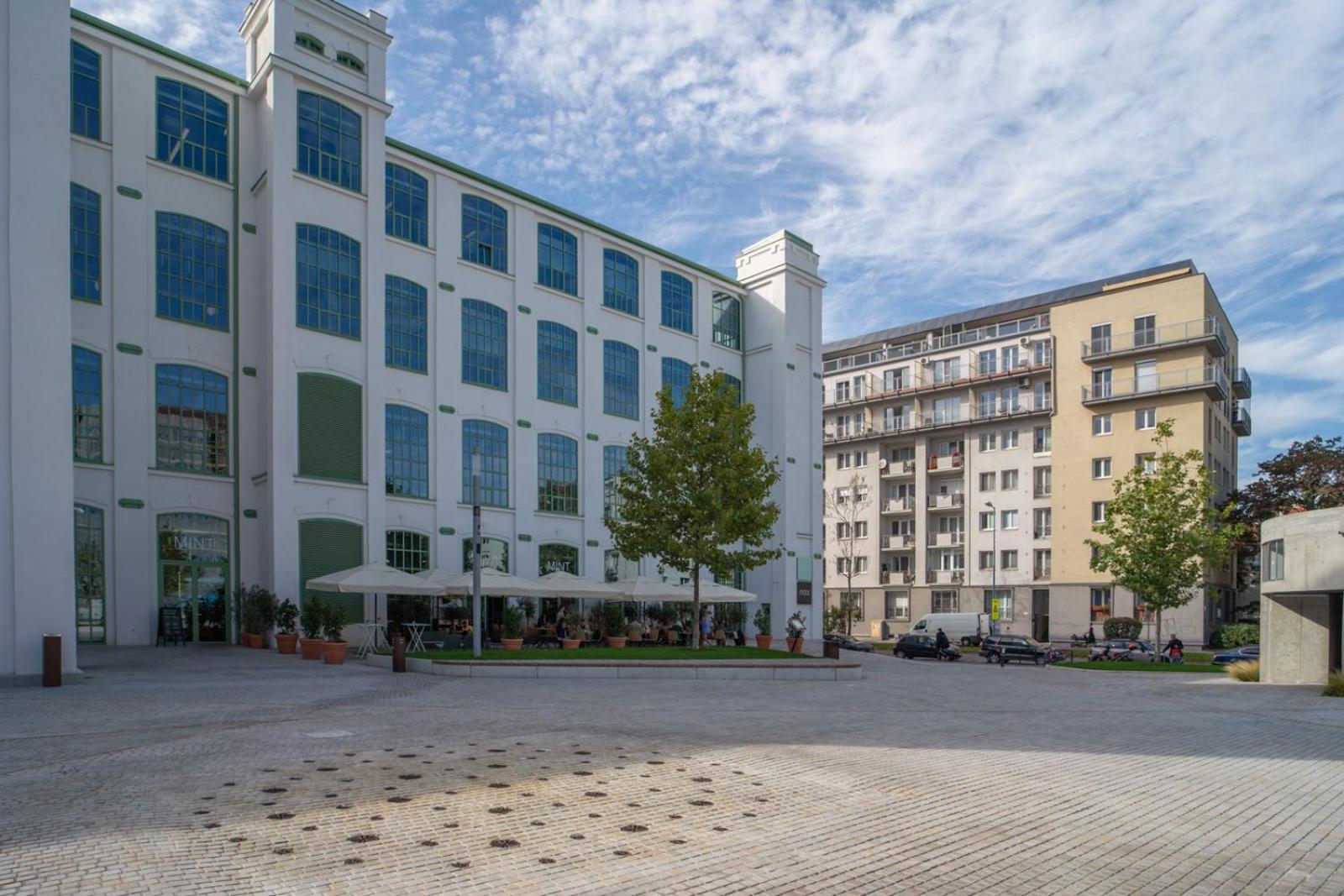 A Cozy Apartment In Bratislava Downtown Extérieur photo