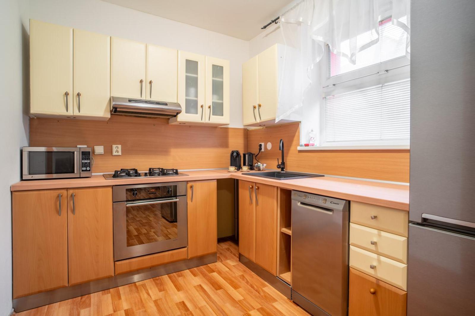 A Cozy Apartment In Bratislava Downtown Extérieur photo
